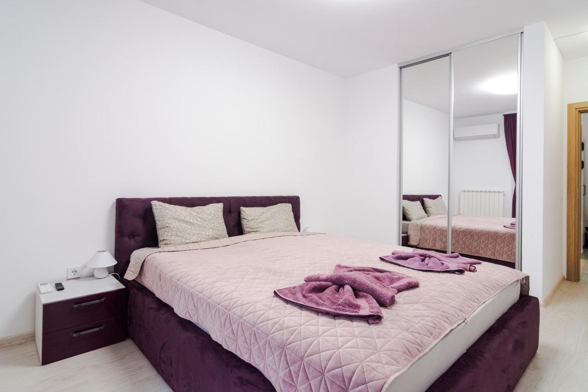 Paris Luxury Top Centre 2Bdr Apt W Work Desk And Wifi Near Nevsky Cathedral Sofía Exterior foto