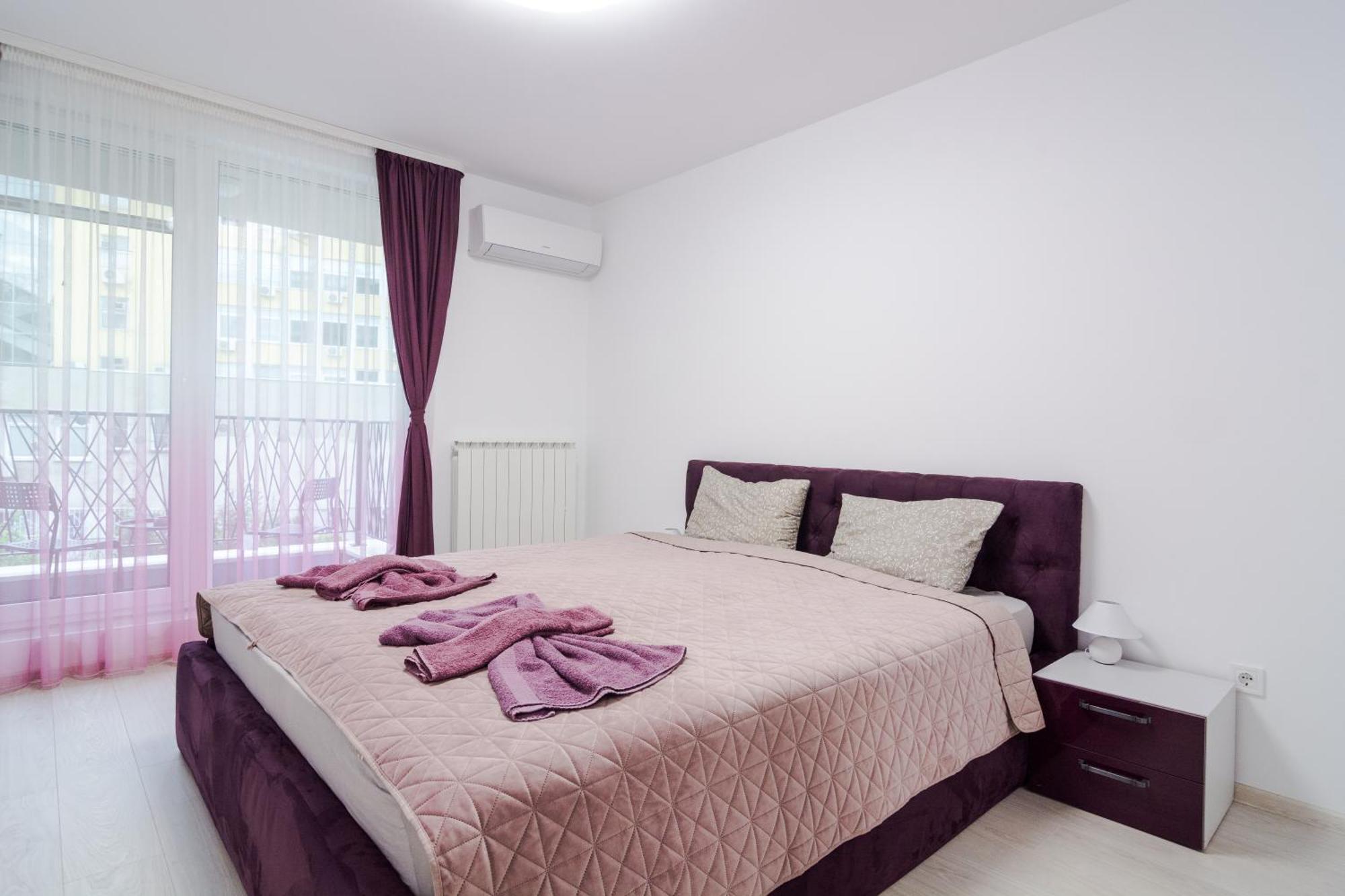 Paris Luxury Top Centre 2Bdr Apt W Work Desk And Wifi Near Nevsky Cathedral Sofía Exterior foto